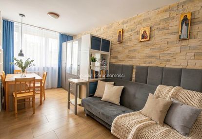 Kraków, ul. celarowska | 24 m² | i piętro | piwnica | po generalnym remoncie