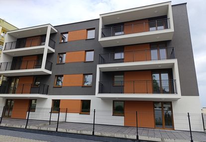 Bezczynszowe parter 48,60m2 plus taras 60 m2