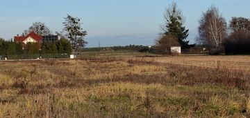 Duża działka mieszkaniowa w ratowicach