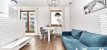 2-pokojowe 48m2 z tarasem / centrum / bema