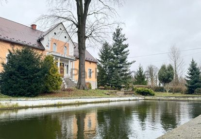 Dworek w kotli , 13 pokoi, 1,4 ha działki