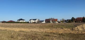 Atrakcyjna działka w chwaszczynie - 1088 m²