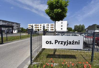 3 pokoje  z m. parkingowym od października