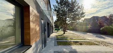 Segment w bobrowcu na kameralnym osiedlu