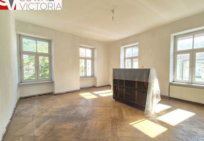 Przestronne mieszkanie w centrum świebodzic.