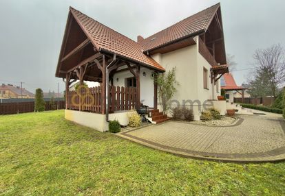 Piękny dom wolnostojący, 11 ar działka