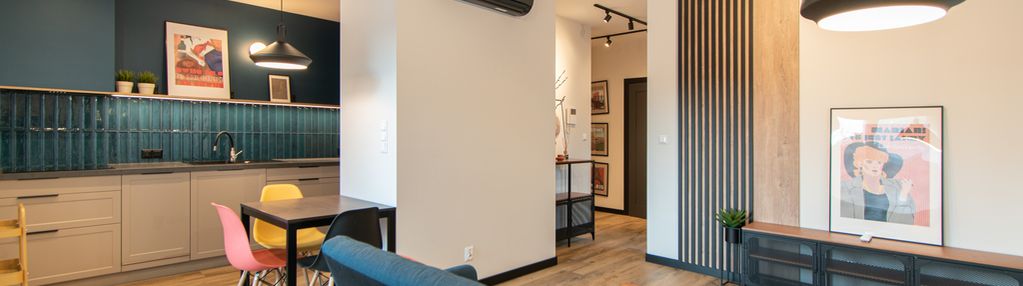 Ul.lwowska, stare podgórze,garderoba, klimatyzacja