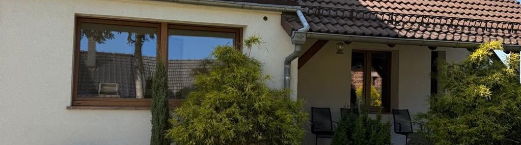 Dom wolnostojący, duża działka. do zamieszkania!