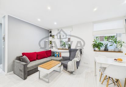 4 pokoje/ centrum/ parter/ miejsce postojowe