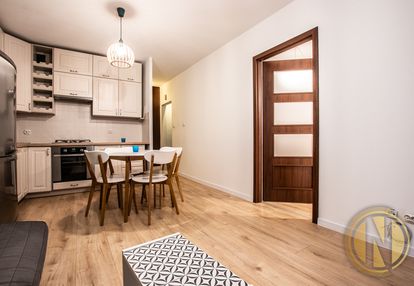 Czyżyny|os. 2 pułku lotniczego|3 pok|52m2|eng