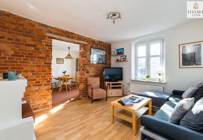 Mieszkanie w kamienicy ul. dąbrowszczaków 26