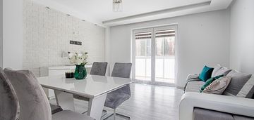 *2 pokoje*parter*miejsce postojowe*nowe bud