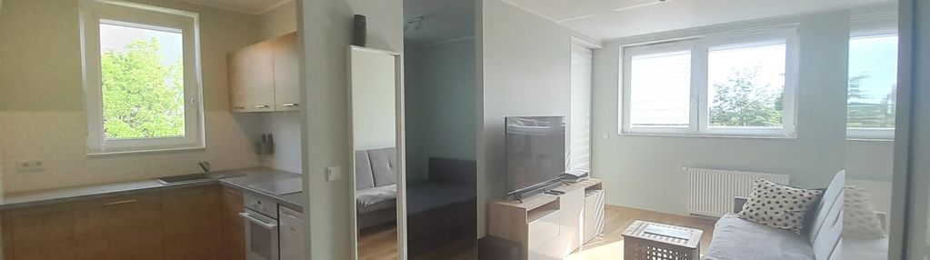 Studio z odzielna  kuchnią sypialnią ogórdkiem