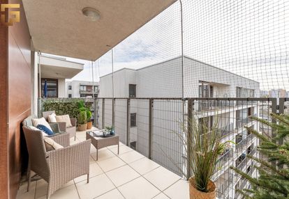 Ciche m2 / balkon 10m / blisko metra
