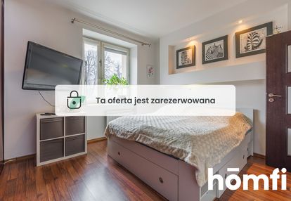Na sprzedaż bardzo ładne i duże mieszkanie.