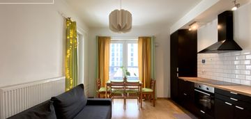 Od 1 kwiecień/2 balkony/parking/przestronne!