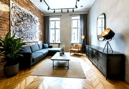 Mieszkanie z historią i imponującą wysokością