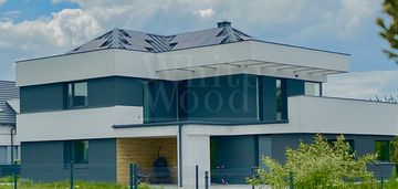 Nowoczesny dom 7 pokoi z widokiem na zatokę