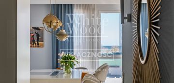 Luksusowy apartament z widokiem na morze i tarasem