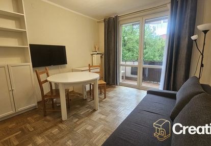 Świetne 2 pok z balkonem w super lokalizacji