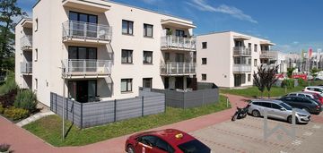 4-pokoje 3 m.postojowe i komórka lokatorska