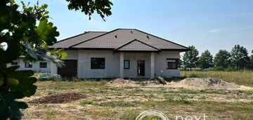 Dom wolnostojący, gmina góra kalwaria