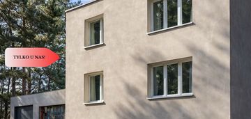 Dom z warsztatem samochodowym