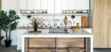 Lipa piotrowska/ dwa pokoje z balkonem