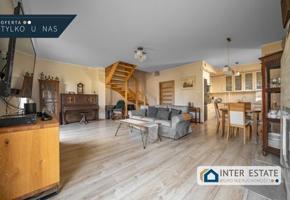 Luksusowy ,narożny dom szeregowy + 110 m2 ogrodu!