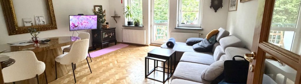 Przestronne / hala mirowska / balkon / cicho