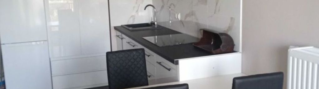 | nowy budynek | winda | balkon | lokalizacja |