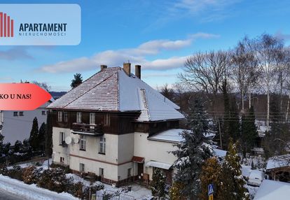 Piętro domu z ogrodem i widokiem na karkonosze