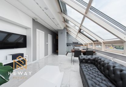 3 pokoje, balkon, przeszklenia – wola justowska, u