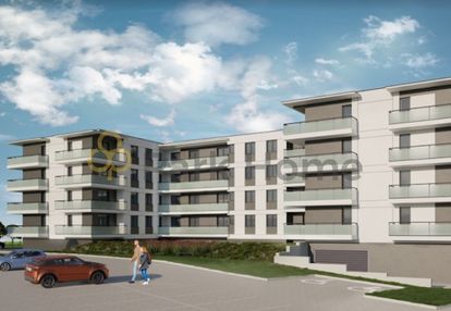 Nowe mieszkanie na niskim piętrze, balkon