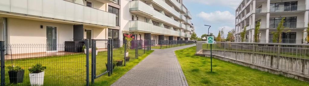Apartament 300 m od plaży z m. postojowym i komórką lokatorską