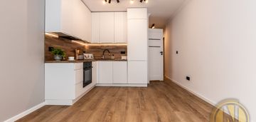 Azory czerwieńskiego | 3 pok | 47,5m2 | piwnica