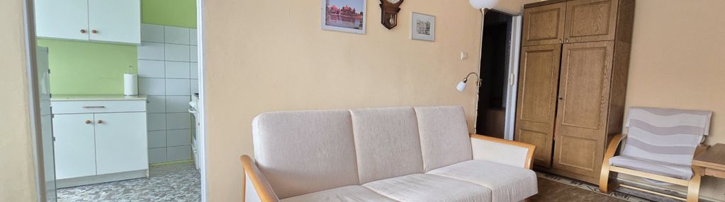 34m2 / miejsce postojowe / piwnica / do remontu