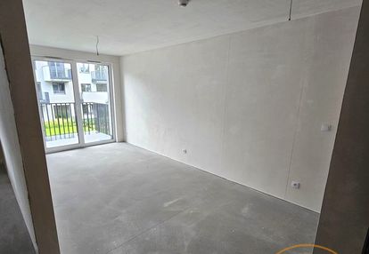 Nowe/do własnej aranżacji/spokojna okolica/garaż