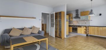 Apartament/2 pokoje/ursynów/logia/61 m2/metro/