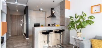 Jasne i słoneczne mieszkanie w cichej okolicy