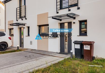 Dom z poddaszem użytkowym, cicha okolica