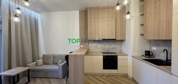 Nowe dwa pokoje z garażem, port praski