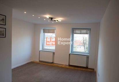 Wrocław // kawalerka // piwnica