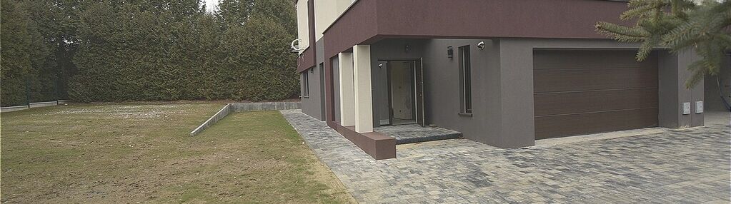 Nowoczesny dom w zabudowie bliźniaczej