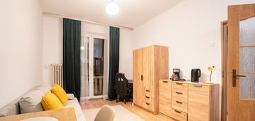 Nowa huta | os. centrum | 2 pok | piwnica