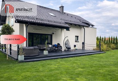 Ekskluzywny, wyposażony dom blisko jeziora!