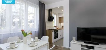 Dwa pokoje, w świetnej lokalizacji.