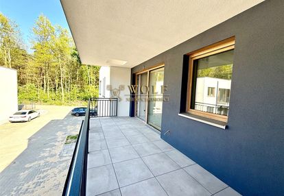 Nowoczesny apartament z ogródkiem w świerklańcu