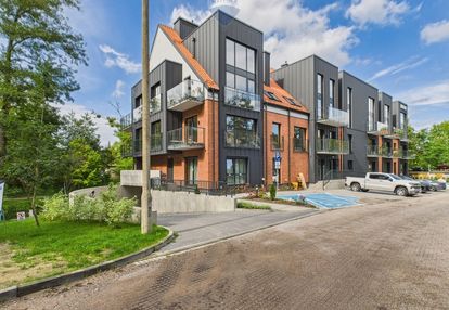 Nowoczesny lokal  z tarasem i widokiem na łynę