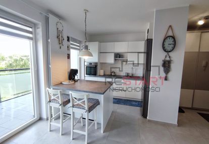 Do wynajęcia ładne 2 pokoje, duży balkon, klima!